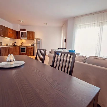 Sea View And Free Parking Kabakum By Apartmax Apartament