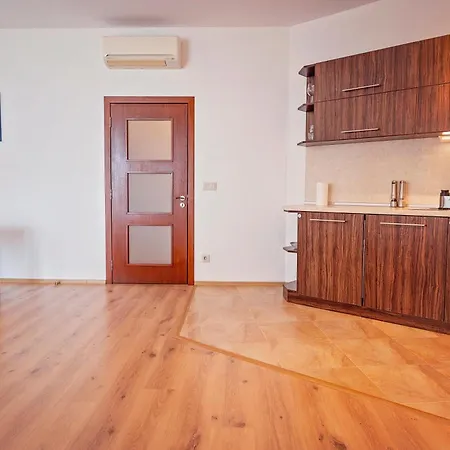 Apartament Sea View And Free Parking Kabakum By Apartmax Warna