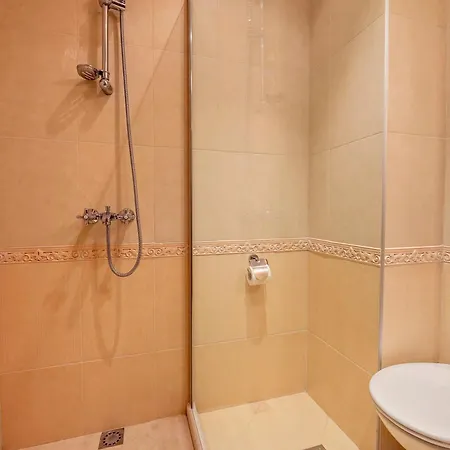 Sea View And Free Parking Kabakum By Apartmax Apartament